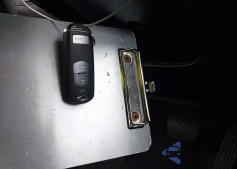 2014 Mazda Mazda3 S Grand Touring z USA, uszkodzony, nr VIN JM1BM1M34E1154428